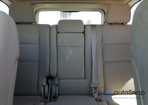 2016 Jeep Grand Cherokee Laredo z USA, uszkodzony, nr VIN 1C4RJEAG2GC445717